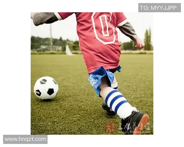 海口足球球星成长故事与城市体育精神的融合探索 海口足球球星成长故事与城市体育精神的融合探索