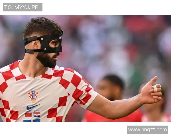 足球球星纸面具创意设计大赛 引领个性化潮流新风尚 足球球星纸面具创意设计大赛 引领个性化潮流新风尚