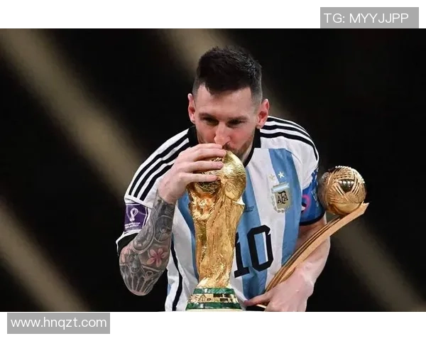 足球巨星偶像的传奇之路:从青涩少年到全球瞩目的足球天王 足球巨星偶像的传奇之路:从青涩少年到全球瞩目的足球天王